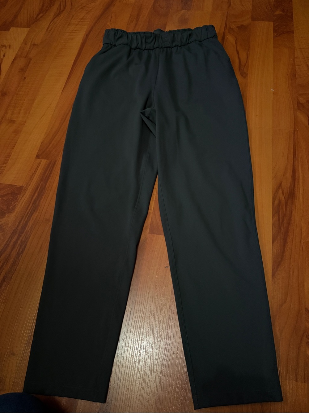 lululemon athletica Women's Black Elastic-Waist Straight-Leg Pants